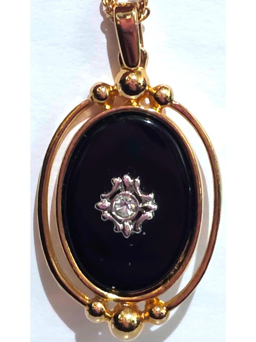 Avon VICTORIAN style REVERSIBLE PENDANT NECKLACE black onyx gold-tone 20" chain - Picture 11 of 16